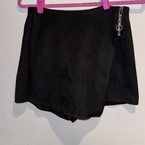 Zara Black Asymmetric Skort